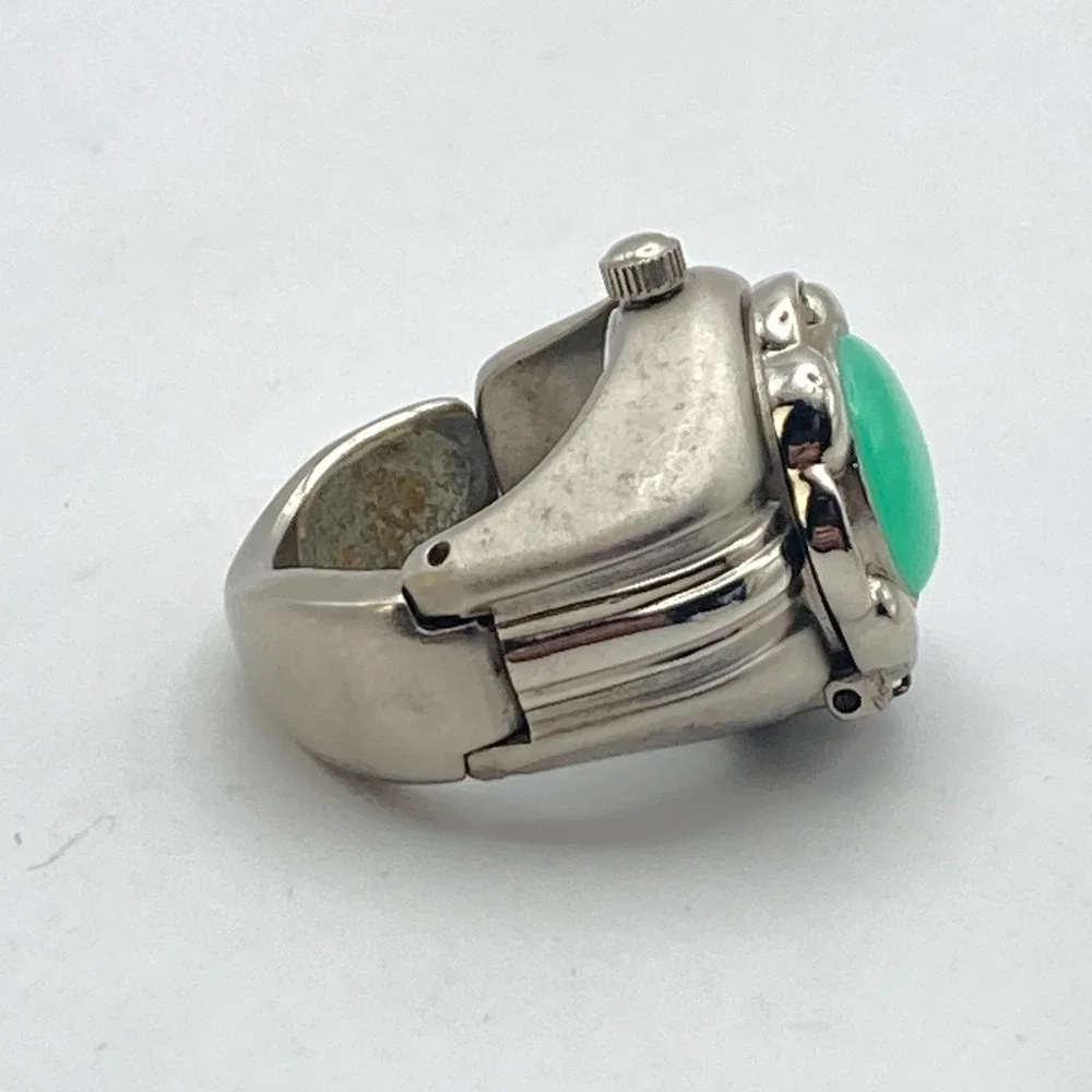 Persona Ring Watch Women Hidden Dial Silver Tone Green Cats Eye New Battery